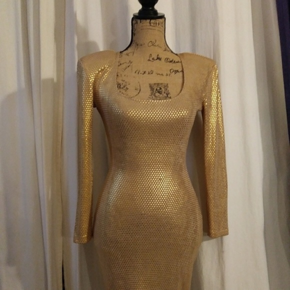 Metallic Gold Dress, Size 4, very stretchy - Picture 1 of 3